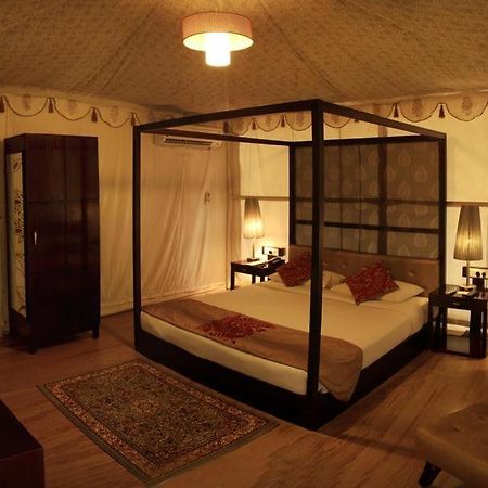 The Greenhouse Resort Pushkar Exteriör bild