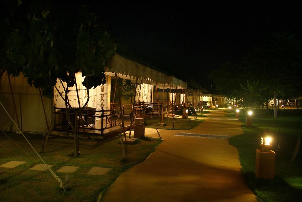 The Greenhouse Resort Pushkar Rum bild